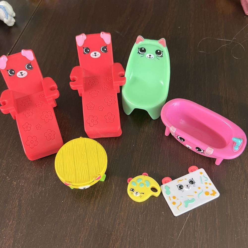 7 SHOPKINS McDonald's Happy Meal 2017 Tub, 2 Lounge, Table, Mousy Art, Cat Chair